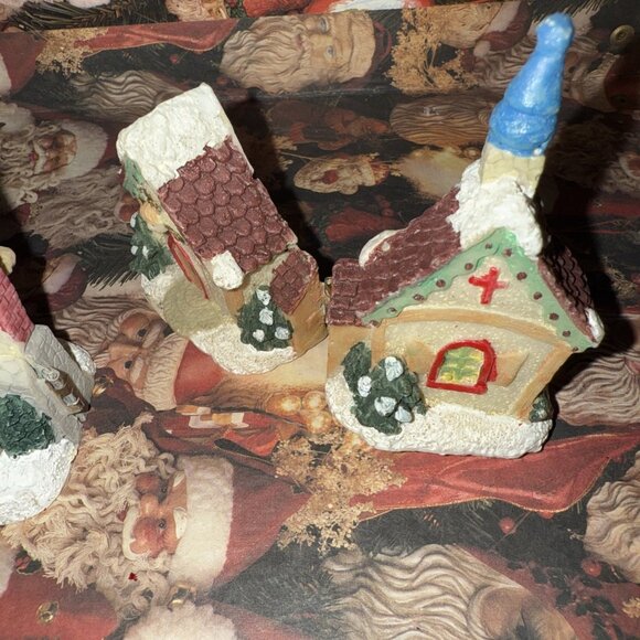 Vintage Christmas Village Houses Manger Building Wooden Ornaments Lot Of 4 Mini - Picture 5 of 16